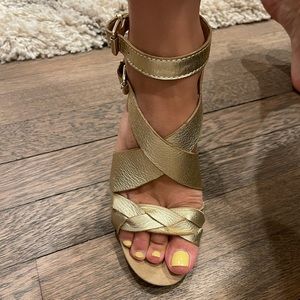 Women’s wedge sandle